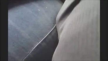 তিনি বাংলা চোদাচুদির সিনামা আইএনজি করছেন