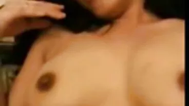 প্রবেশ তার বান্ধবী বাংলাদেশি মেয়েদের চোদাচুদি এবং বিশাল মাই স্বর্ণকেশী খনির